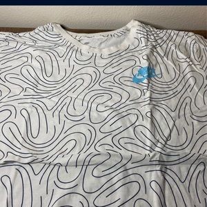 Nike Graphic tee